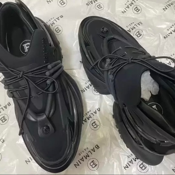 Balmain Unicorn - Picture 4 of 4